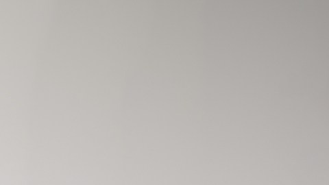 Copper Blonde: el tono cálido que disimula las canas con elegancia