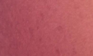 Las nuevas fórmulas gloss iluminan los labios, los hidratan y crean volumen al instante.