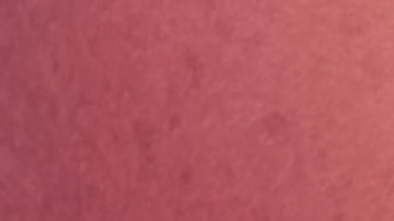 Las nuevas fórmulas gloss iluminan los labios, los hidratan y crean volumen al instante.