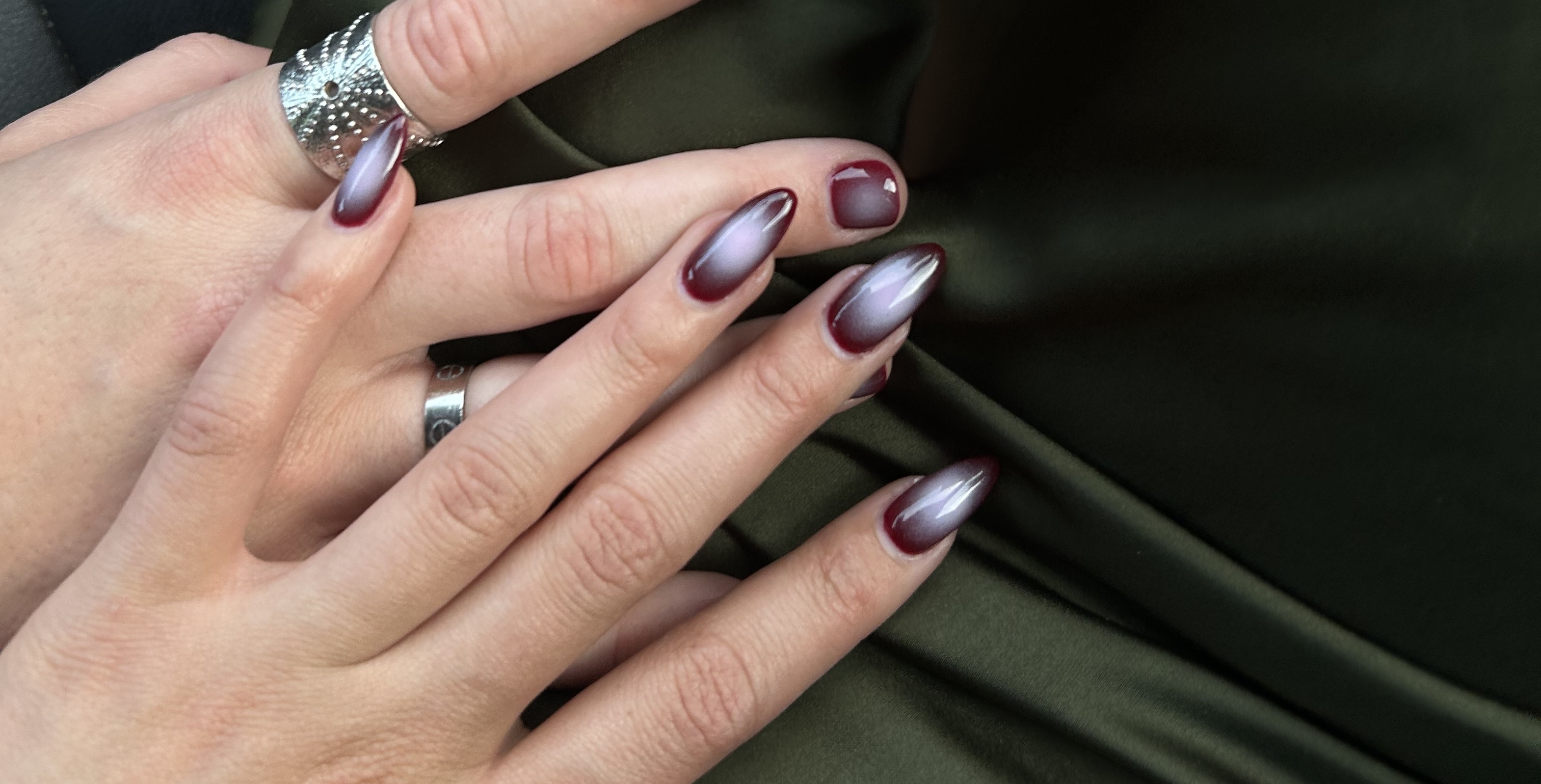 aura nails